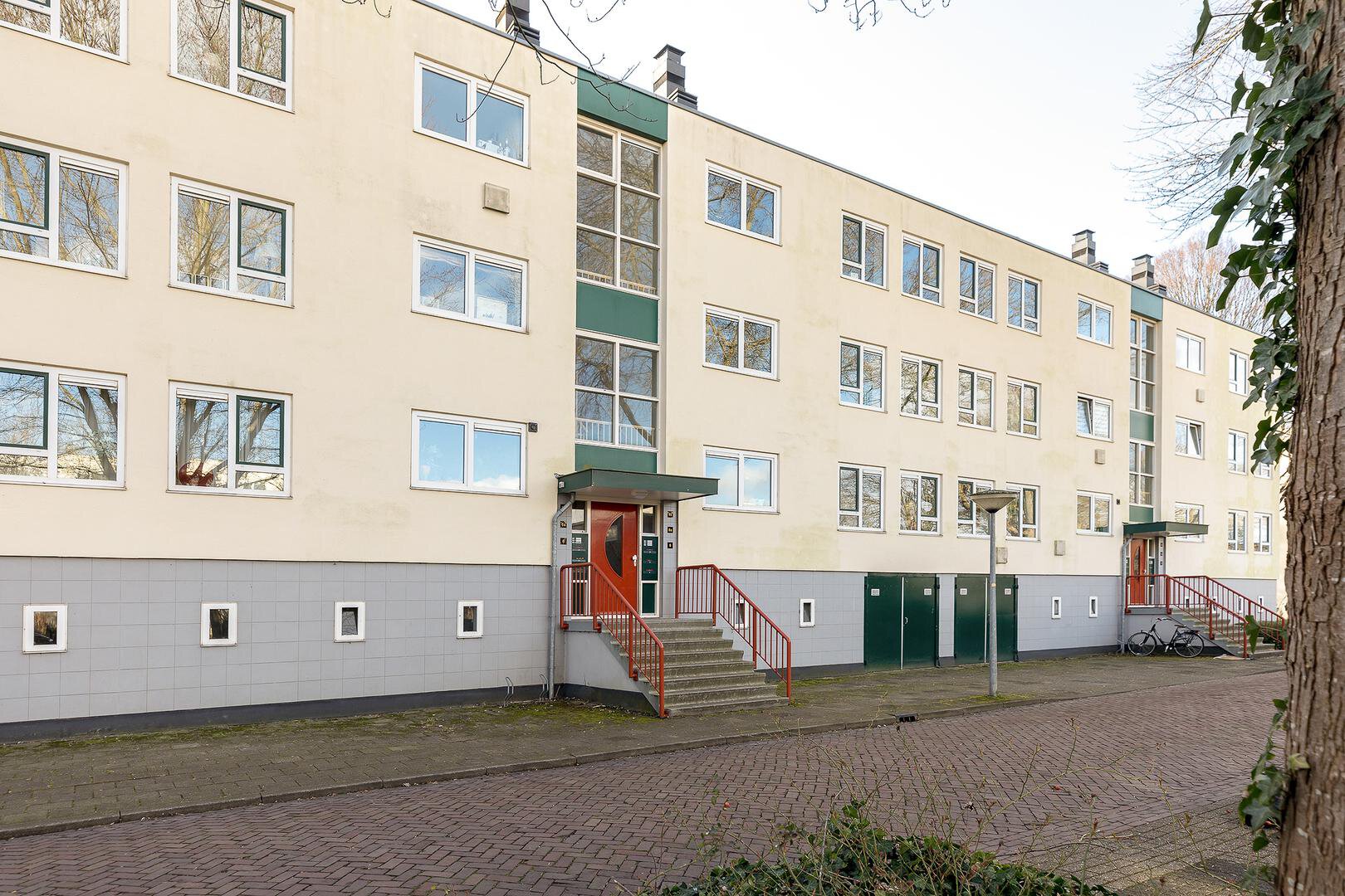 Kolonel Palmstraat 8 A NAARDEN Kolonel Palmstraat 8 A NAARDEN