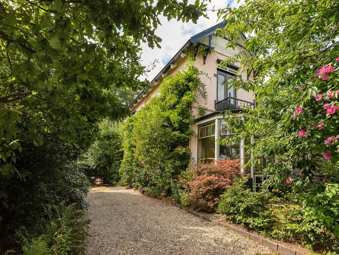 Hoge Naarderweg 63 HILVERSUM