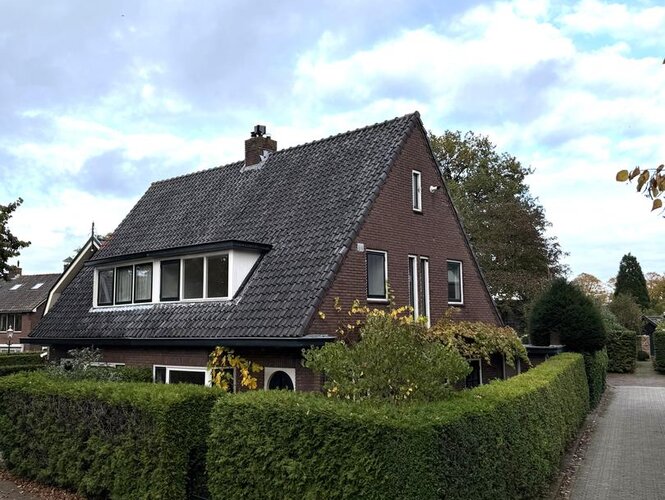 Koningin Julianastraat 36 HUIZEN