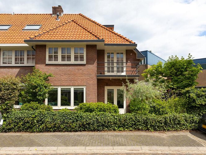 Vossiuslaan 2 BUSSUM