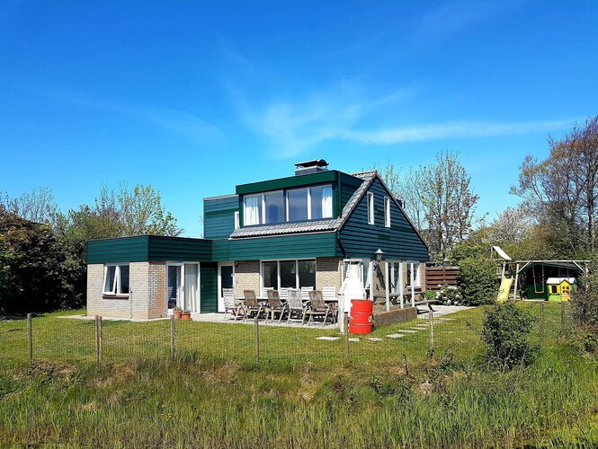Vrijstaande recreatiewoning te koop op De Krim Texel DE COCKSDORP Vrijstaande recreatiewoning te koop op De Krim Texel DE COCKSDORP