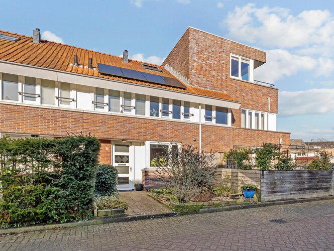 Meester Pluimhof 37 BAARN