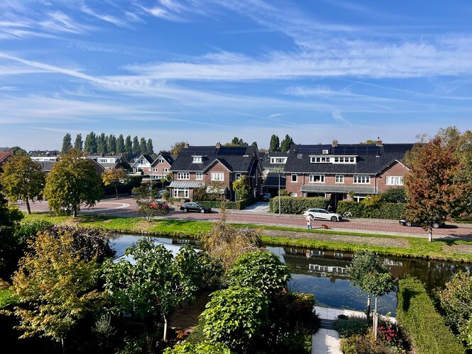 Twee onder een kap woning met garage te koop in Heemstede via UP makelaars Heemstede Twee onder een kap woning met garage te koop in Heemstede via UP makelaars Heemstede